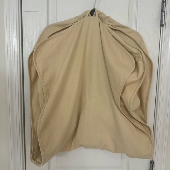 Louis Vuitton Long Garment Bag - Picture 6 of 10